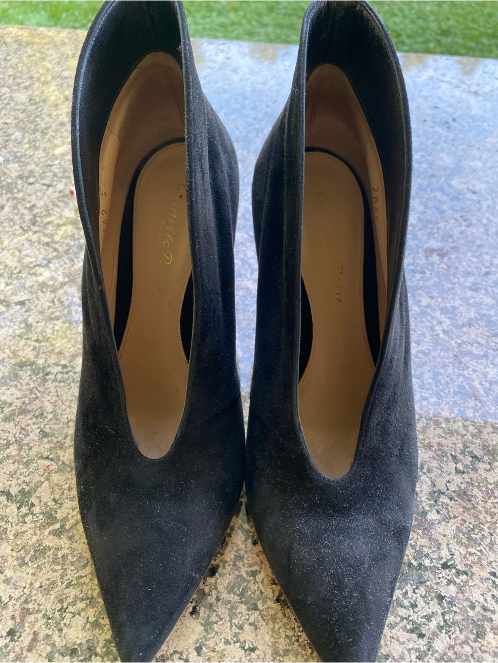 Gianvito Rossi Black Suede Pointed Toe Pumps